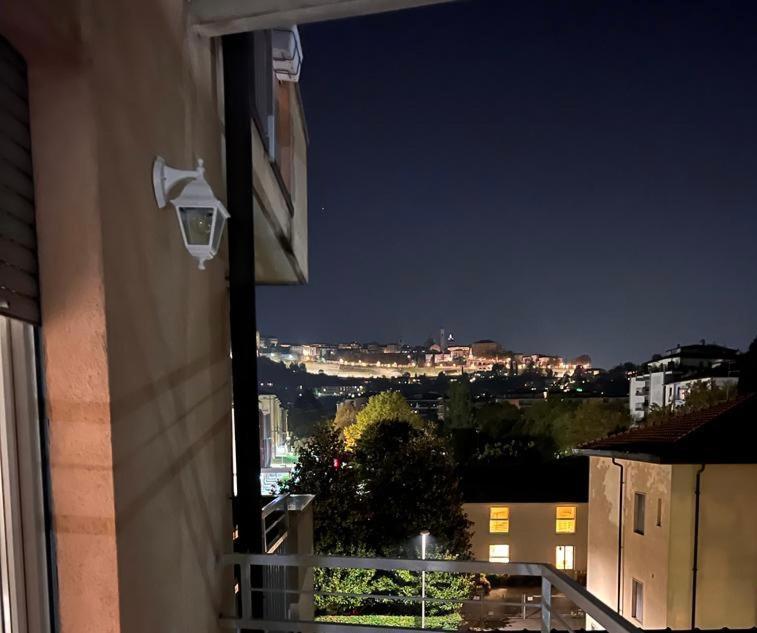Casa Biondo Apartman Bergamo Kültér fotó
